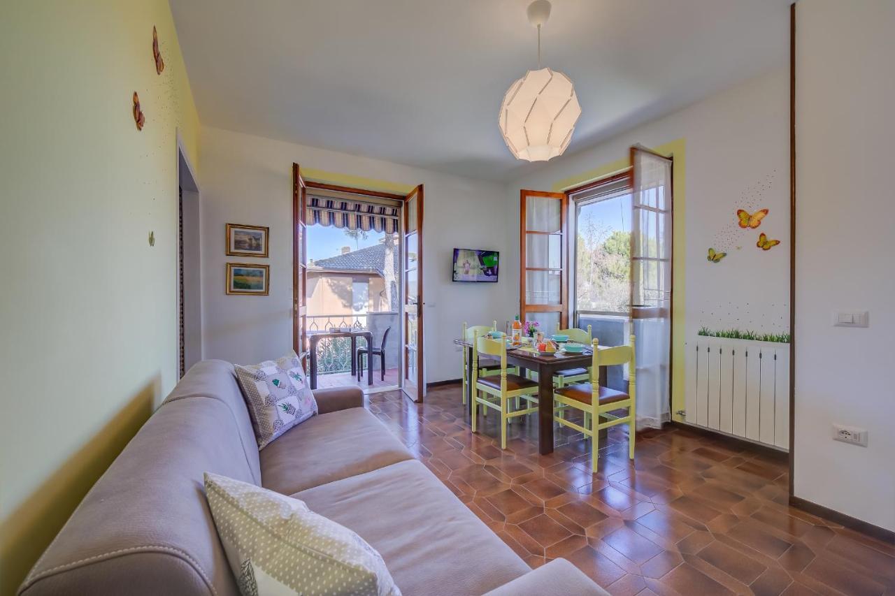 Villa Fiorita Apartments - Happy Rentals Sirmione Dış mekan fotoğraf