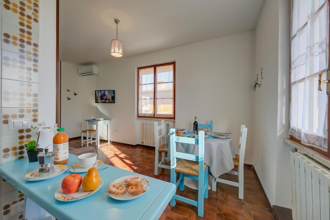 Villa Fiorita Apartments - Happy Rentals Sirmione Dış mekan fotoğraf