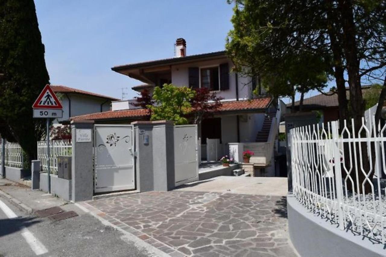 Villa Fiorita Apartments - Happy Rentals Sirmione Dış mekan fotoğraf