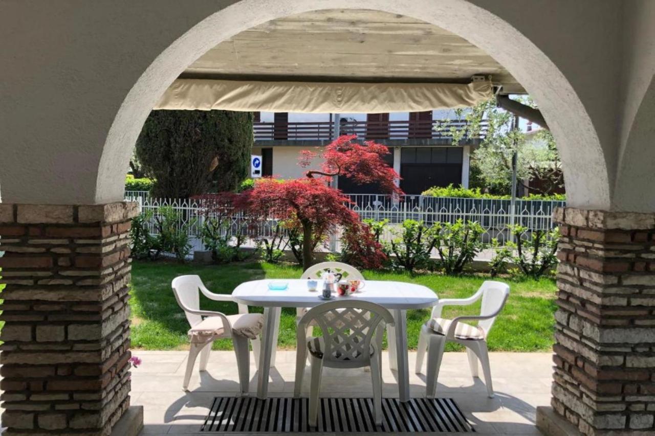 Villa Fiorita Apartments - Happy Rentals Sirmione Dış mekan fotoğraf