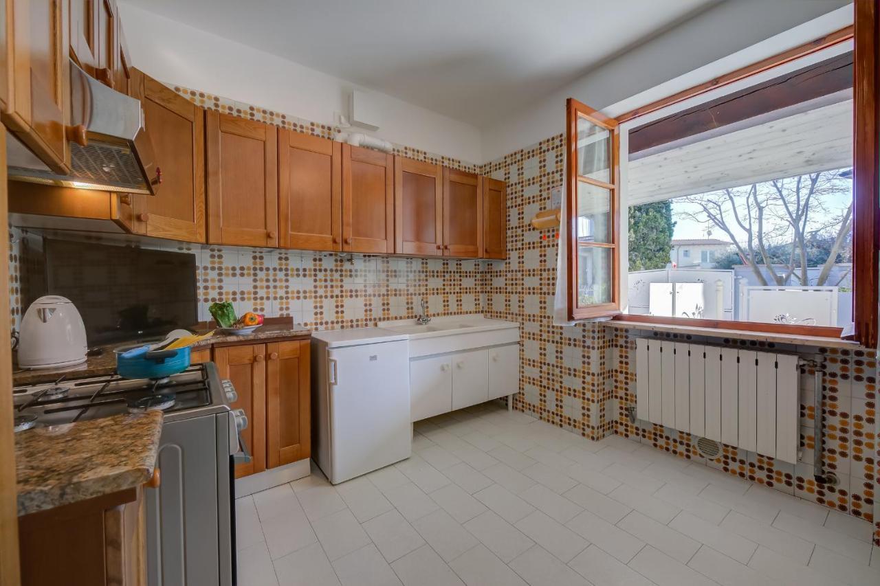 Villa Fiorita Apartments - Happy Rentals Sirmione Dış mekan fotoğraf